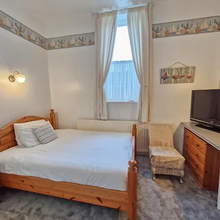 Hotel Wharton Arms *